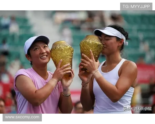 新赛季网球巡回赛风云再起名将复出新星崛起引热议冠军之争白热化